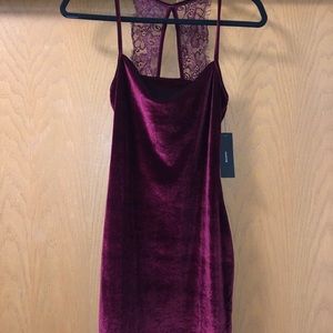 Short velvet dress!